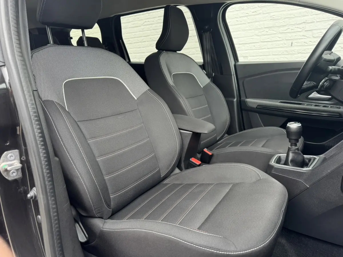 1.0 TCe Bi-Fuel Extreme 7p. Trekhaak Camera Carplay Navi Stoelverwarming clima