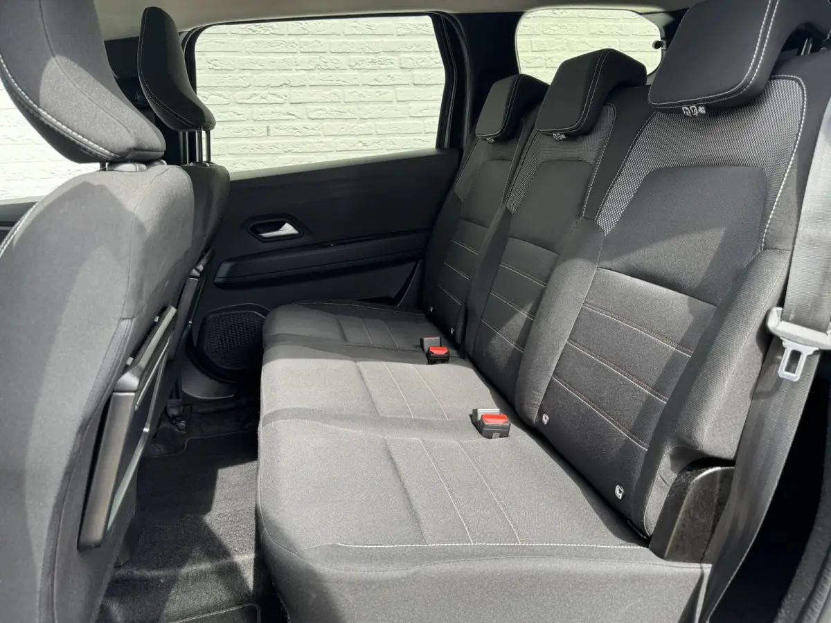 1.0 TCe Bi-Fuel Extreme 7p. Trekhaak Camera Carplay Navi Stoelverwarming clima