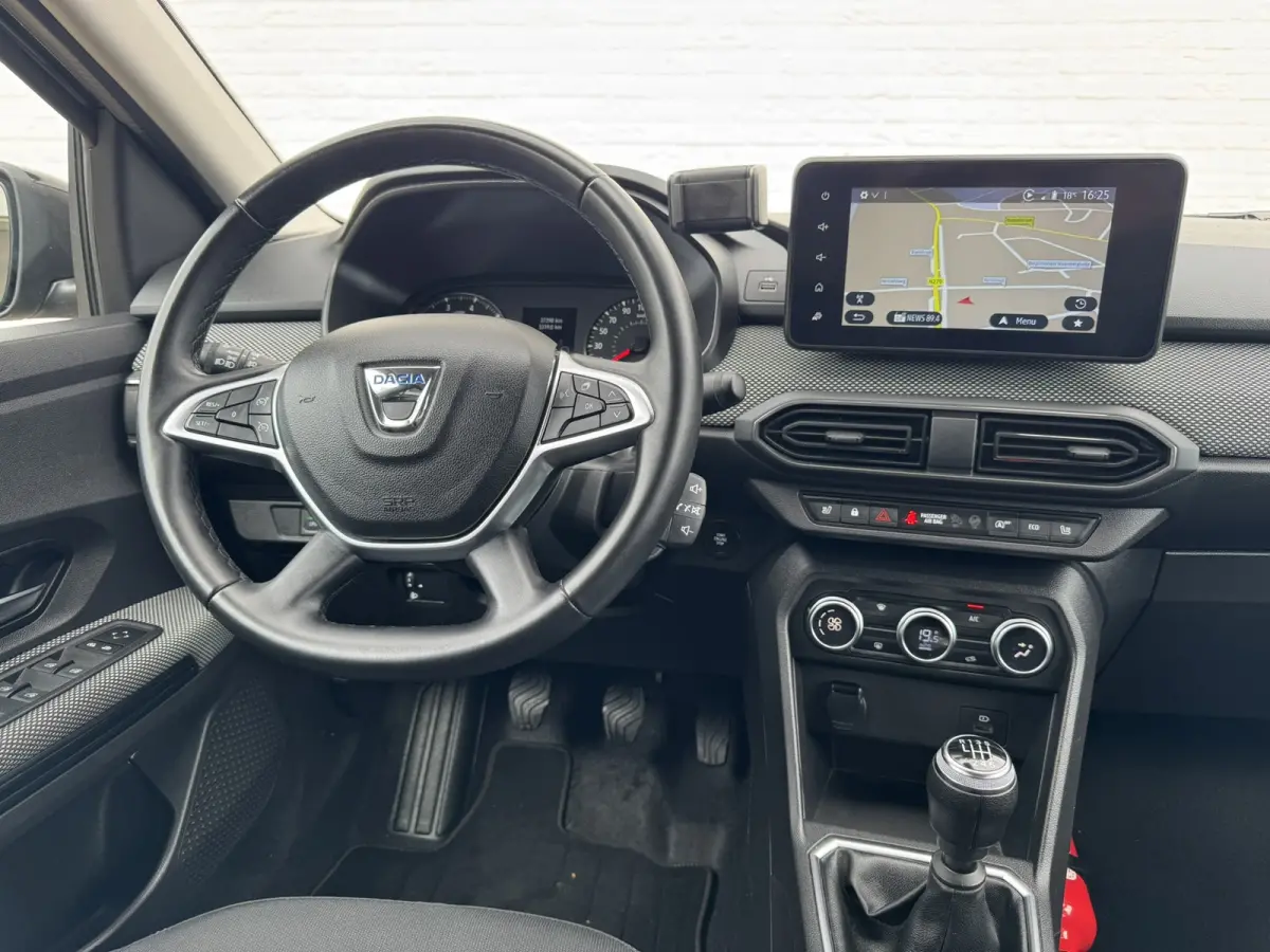 1.0 TCe Bi-Fuel Extreme 7p. Trekhaak Camera Carplay Navi Stoelverwarming clima