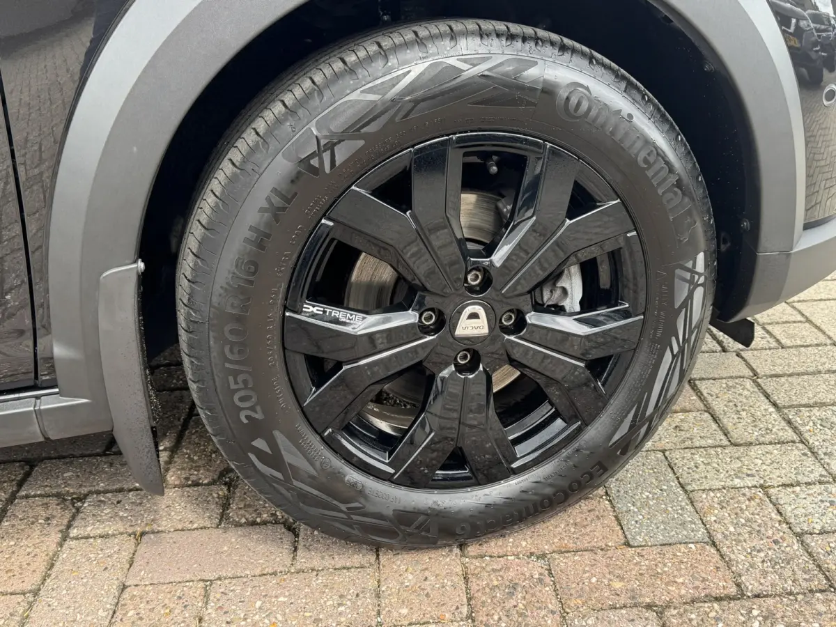 1.0 TCe Bi-Fuel Extreme 7p. Trekhaak Camera Carplay Navi Stoelverwarming clima