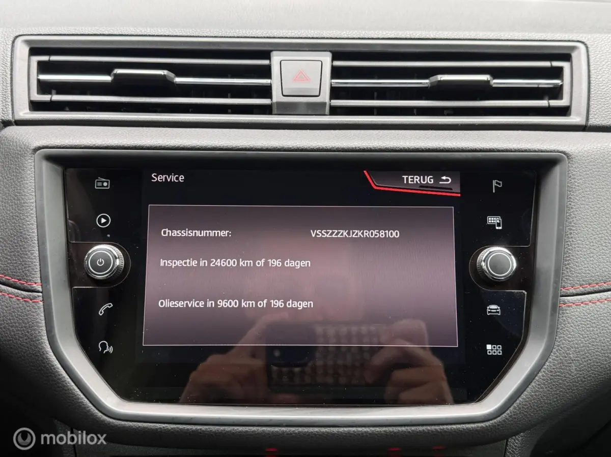 1.0 TSI FR Navi Carplay Camera Automaat LED ACC Keyles Stoelv Trekhaak