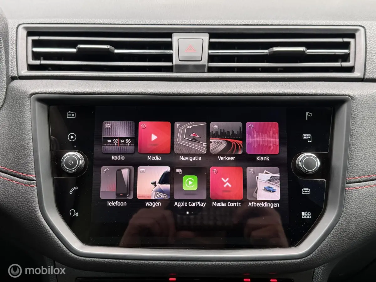 1.0 TSI FR Navi Carplay Camera Automaat LED ACC Keyles Stoelv Trekhaak