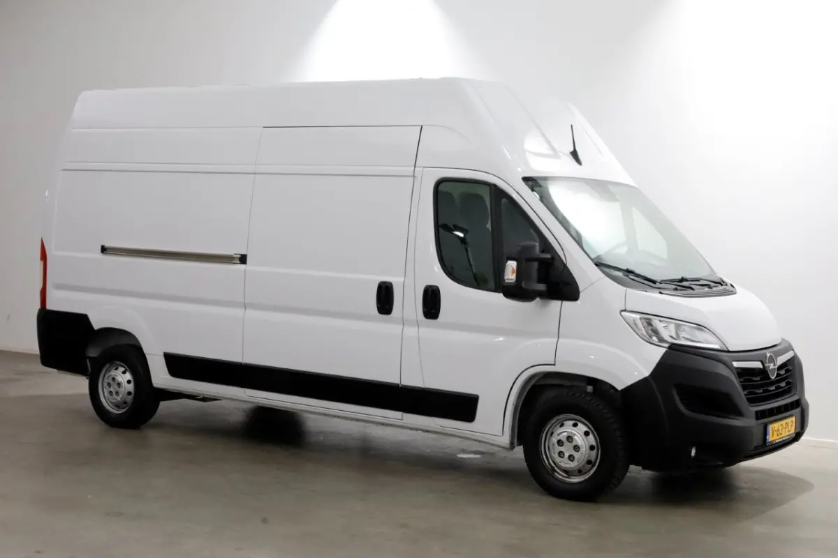 2.2D 120pk L3H3 Edition Airco/Navi/Camera 02-2022