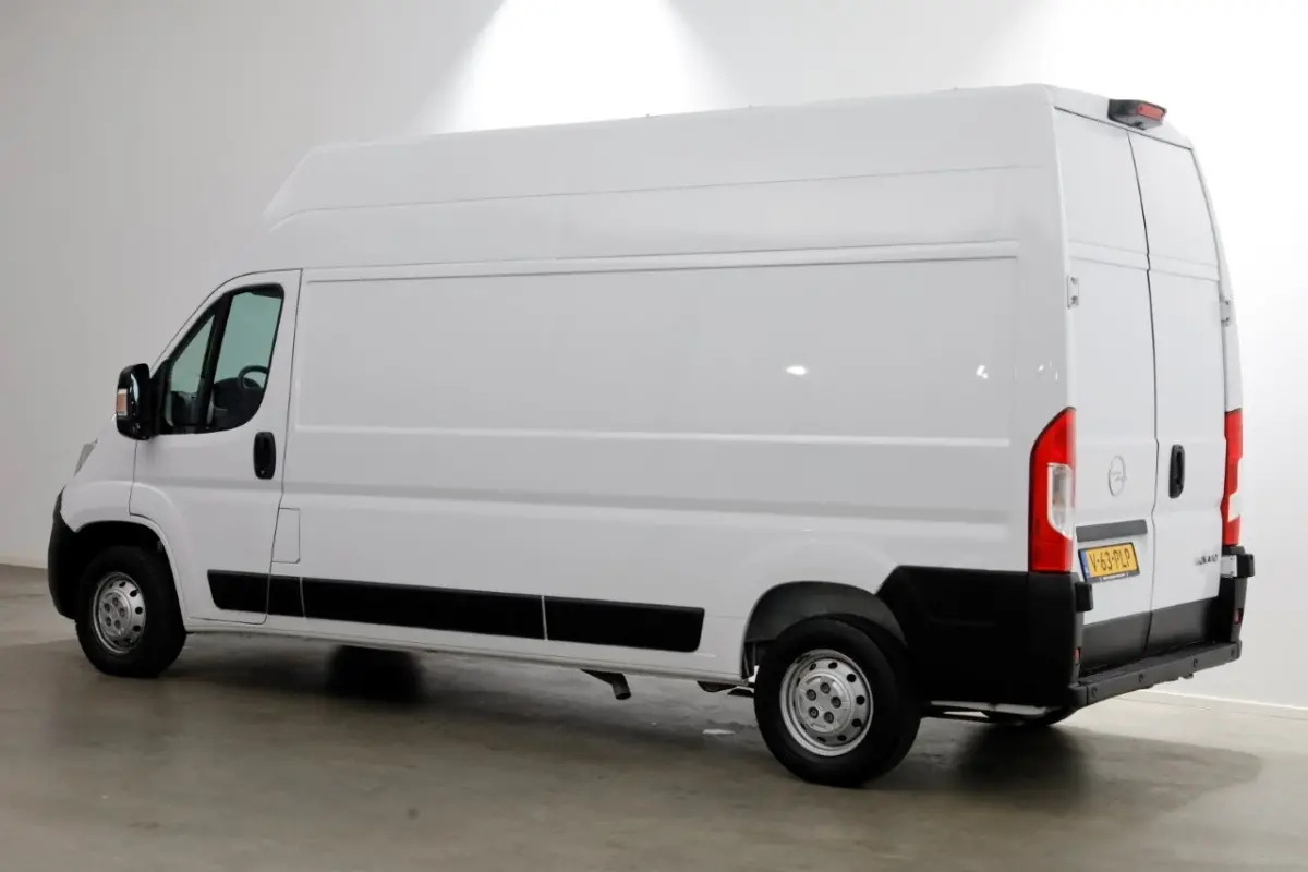 2.2D 120pk L3H3 Edition Airco/Navi/Camera 02-2022