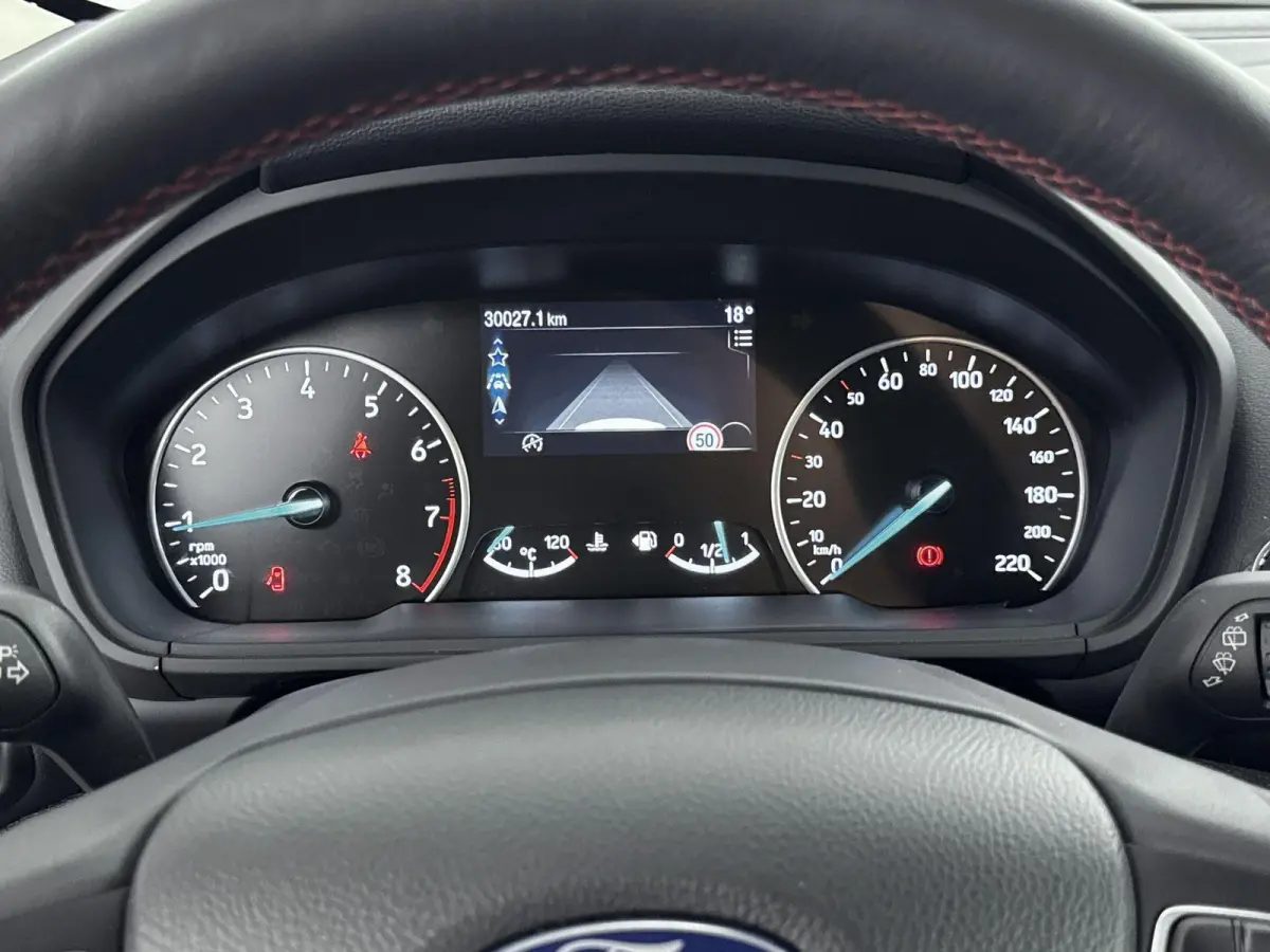 1.0 EcoBoost ST-Line | TREKHAAK | STOELVERWARMING | STUURVERWARMING | BANG & OLUFSEN | ACHTERUITRIJCAMERA |  CRUISE CONTROL |