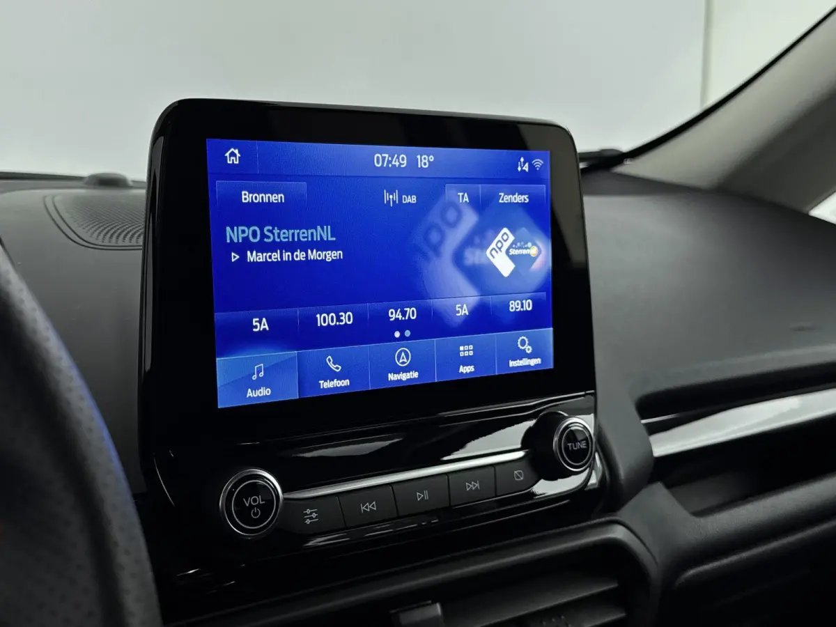 1.0 EcoBoost ST-Line | TREKHAAK | STOELVERWARMING | STUURVERWARMING | BANG & OLUFSEN | ACHTERUITRIJCAMERA |  CRUISE CONTROL |