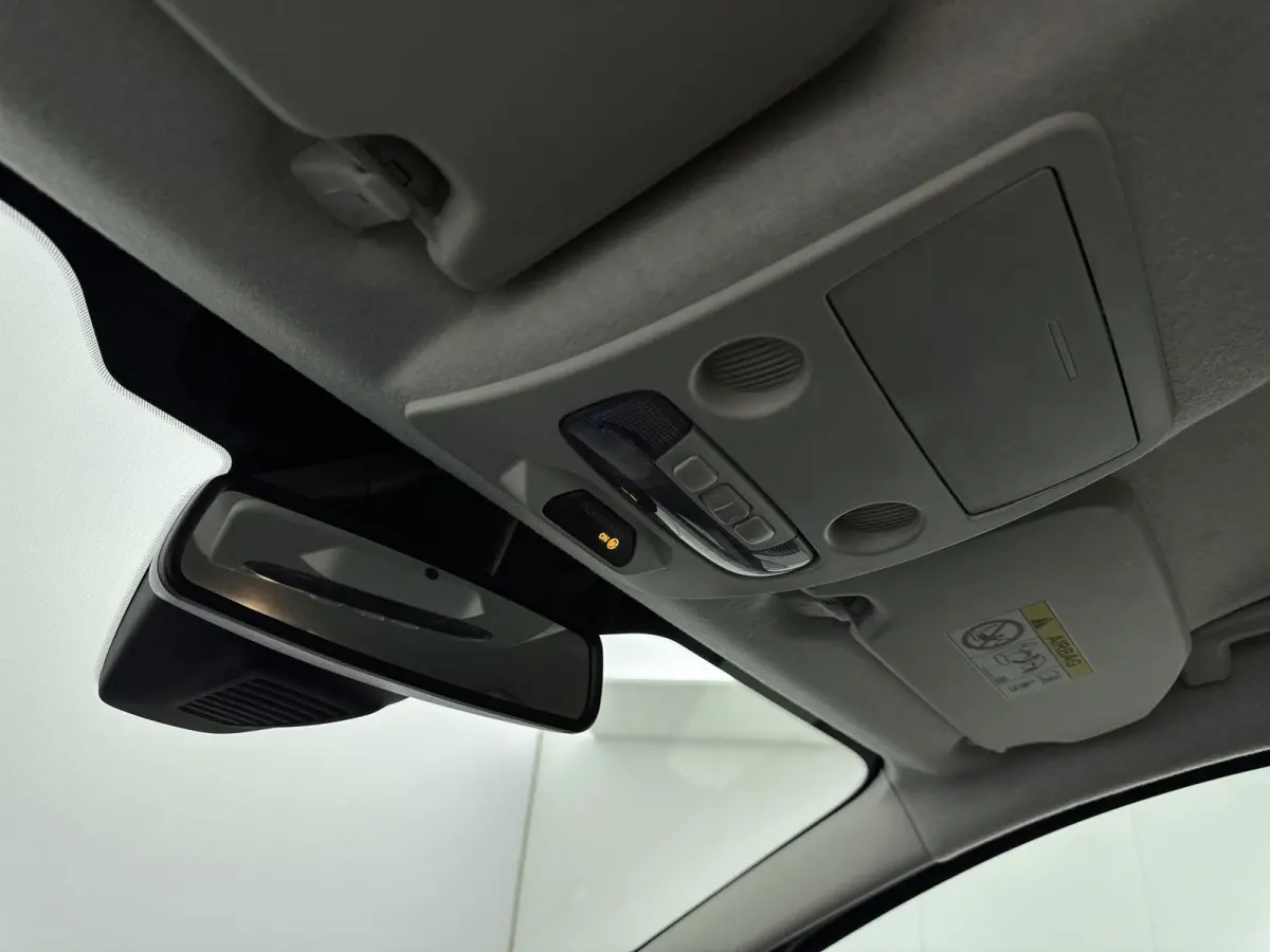 1.0 EcoBoost ST-Line | TREKHAAK | STOELVERWARMING | STUURVERWARMING | BANG & OLUFSEN | ACHTERUITRIJCAMERA |  CRUISE CONTROL |