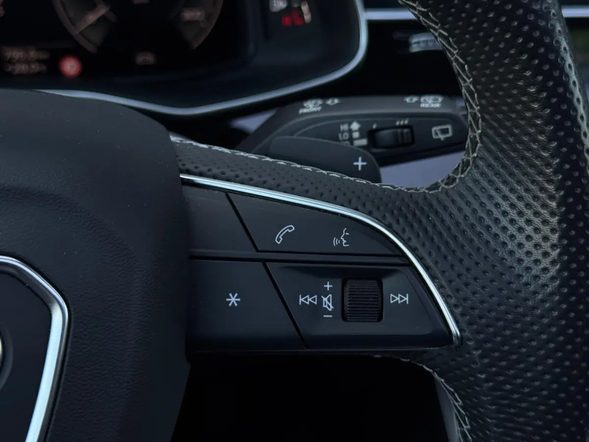 55 TFSI e quattro 3x S-Line FULL PANO | LEDER | LED | 360 CAMERA