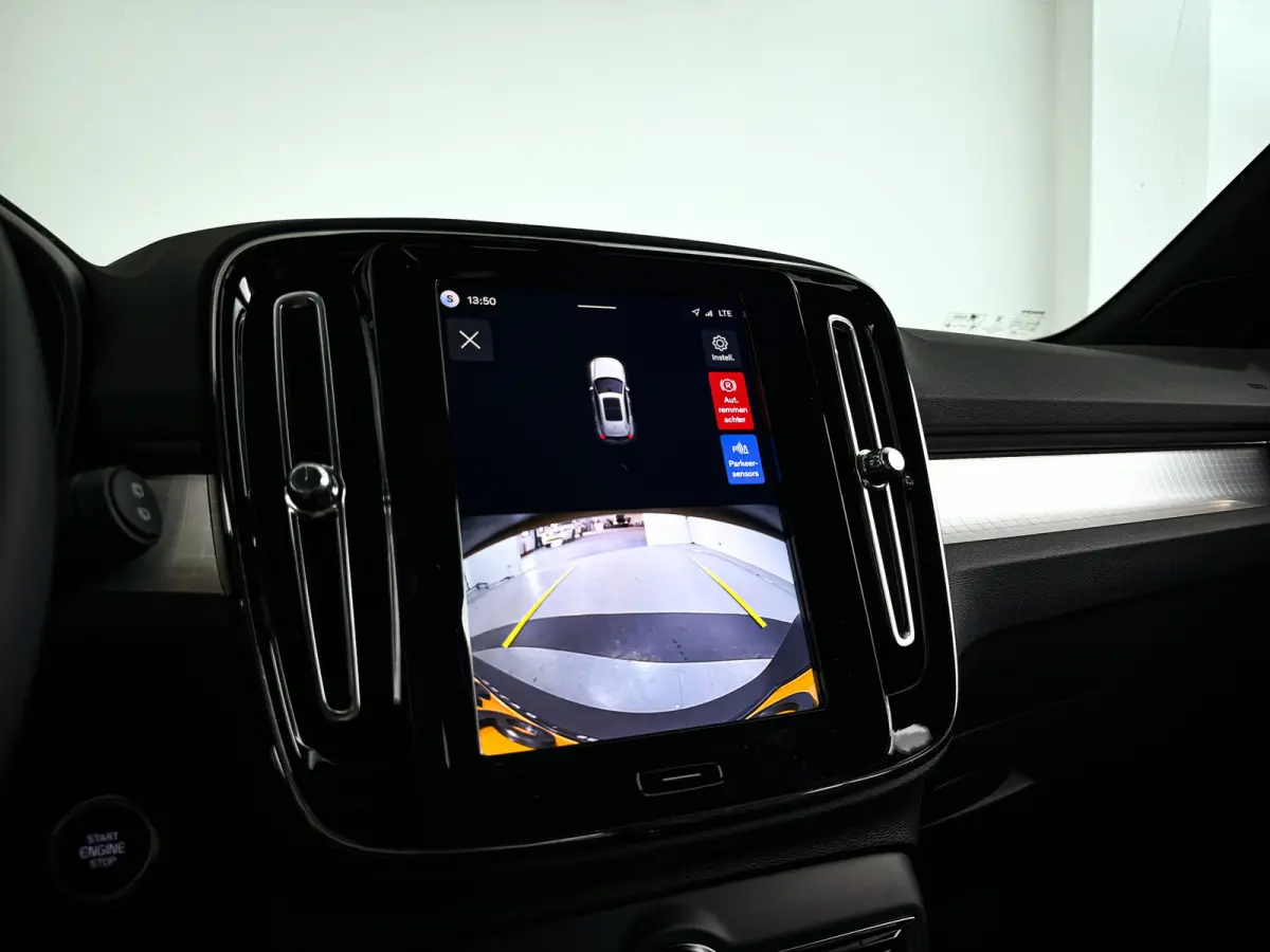 B4 Business Edition | Parkeercamera | Harman Kardon | Stoel- en Stuurverwarming