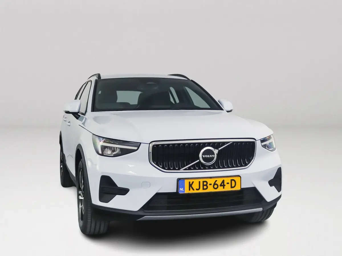 B4 Business Edition | Parkeercamera | Harman Kardon | Stoel- en Stuurverwarming