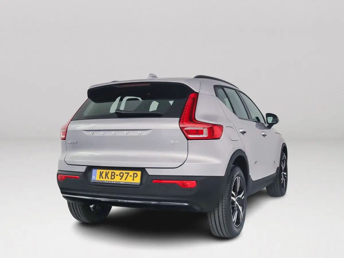 B4 Plus Dark | Panoramadak | Parkeercamera | Harman Kardon | Stoel- en Stuurverwarming