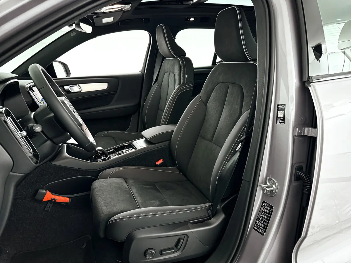 B4 Plus Dark | Panoramadak | Parkeercamera | Harman Kardon | Stoel- en Stuurverwarming
