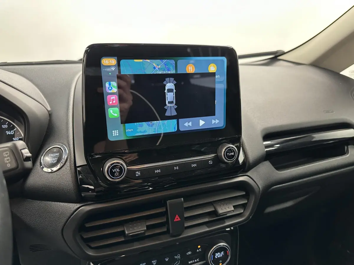 1.0 EcoBoost Titanium AUTOMAAT TREKHAAK CARPLAY NAVI ECC CRUISE LM.