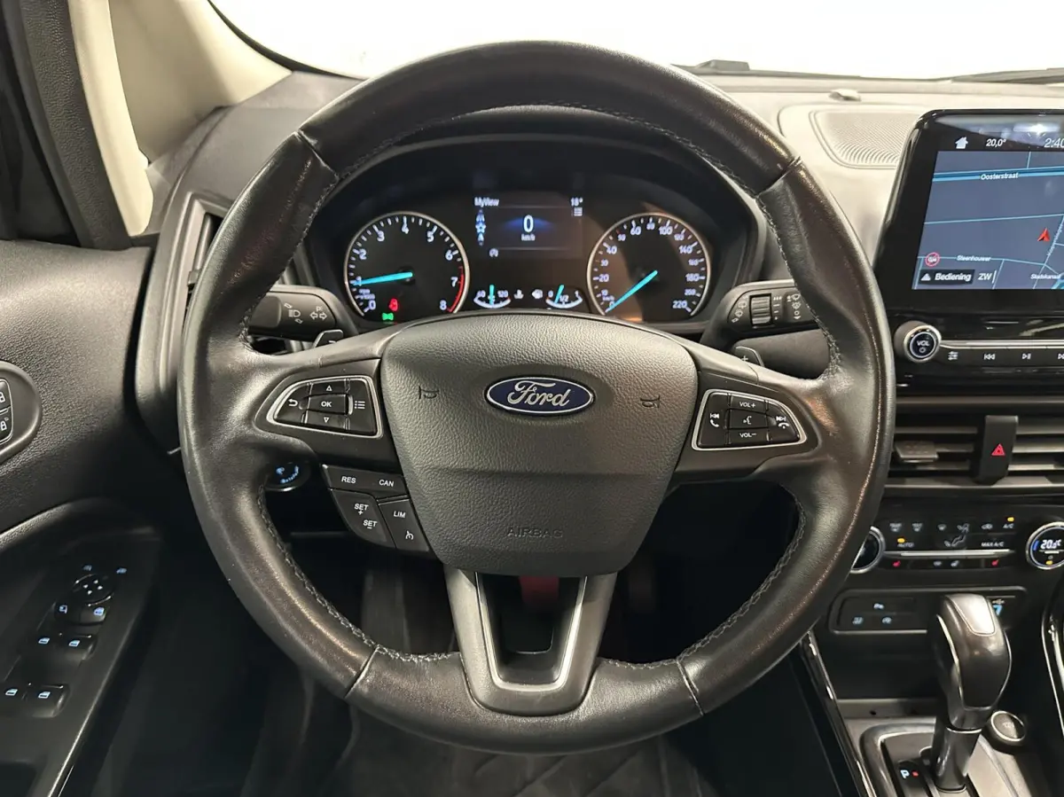 1.0 EcoBoost Titanium AUTOMAAT TREKHAAK CARPLAY NAVI ECC CRUISE LM.