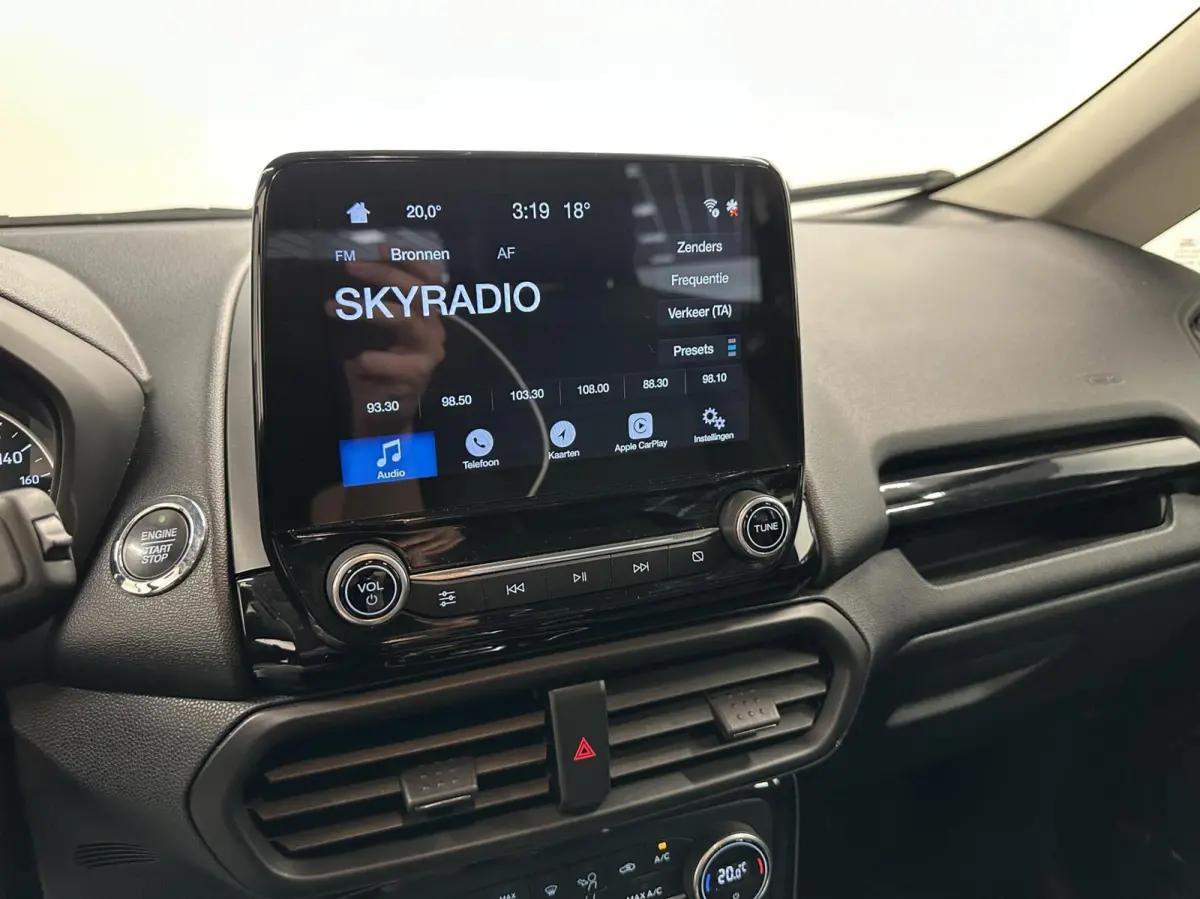 1.0 EcoBoost Titanium AUTOMAAT TREKHAAK CARPLAY NAVI ECC CRUISE LM.