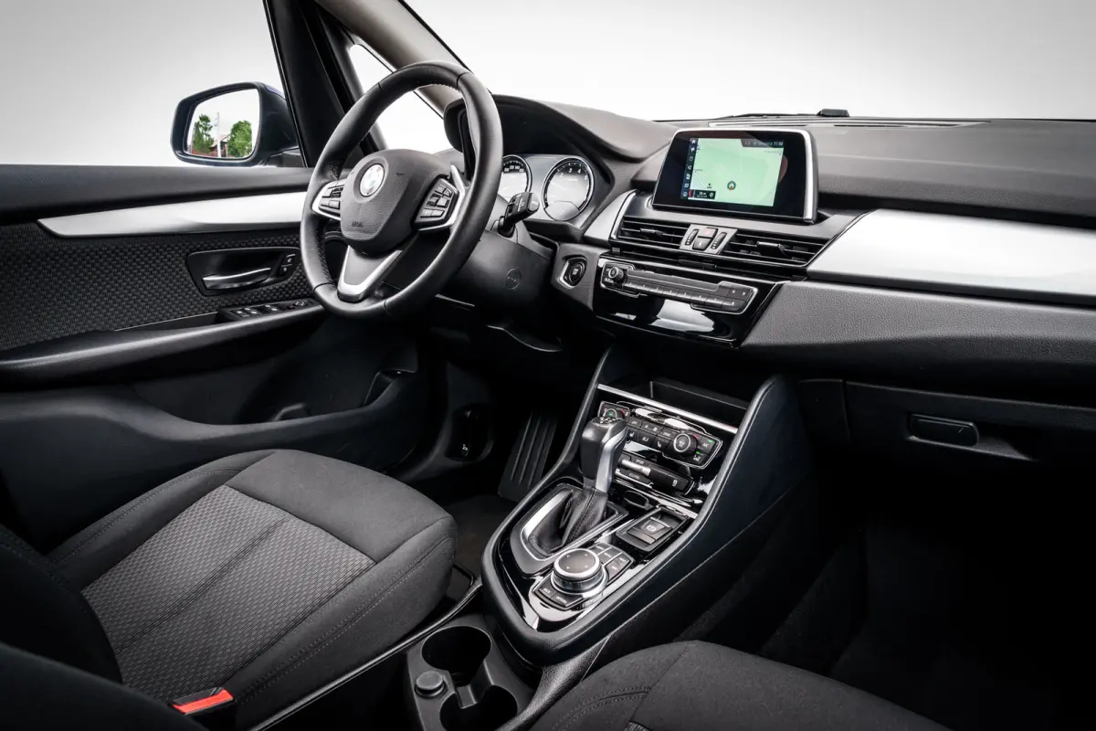 225xe iPerformance Exec. Plug-In | Stoelverwarming | Climate Control | Navigatie