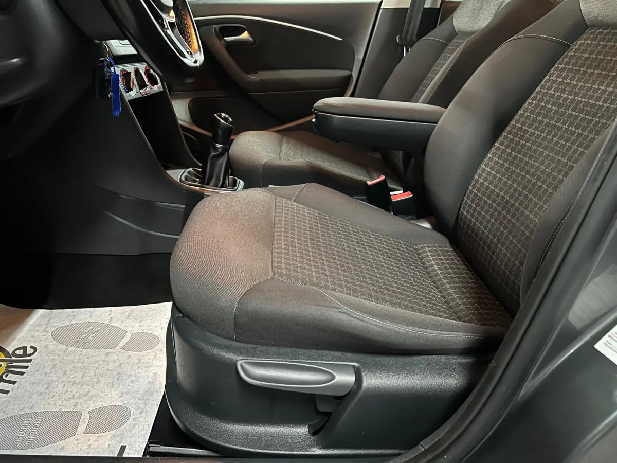 1.2 TSI Comfortline AIRCO / CRUISE / CARPLAY