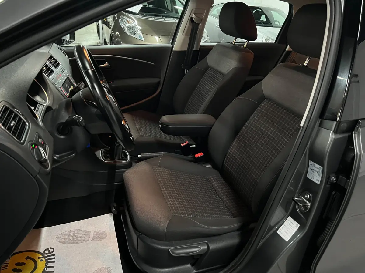 1.2 TSI Comfortline AIRCO / CRUISE / CARPLAY