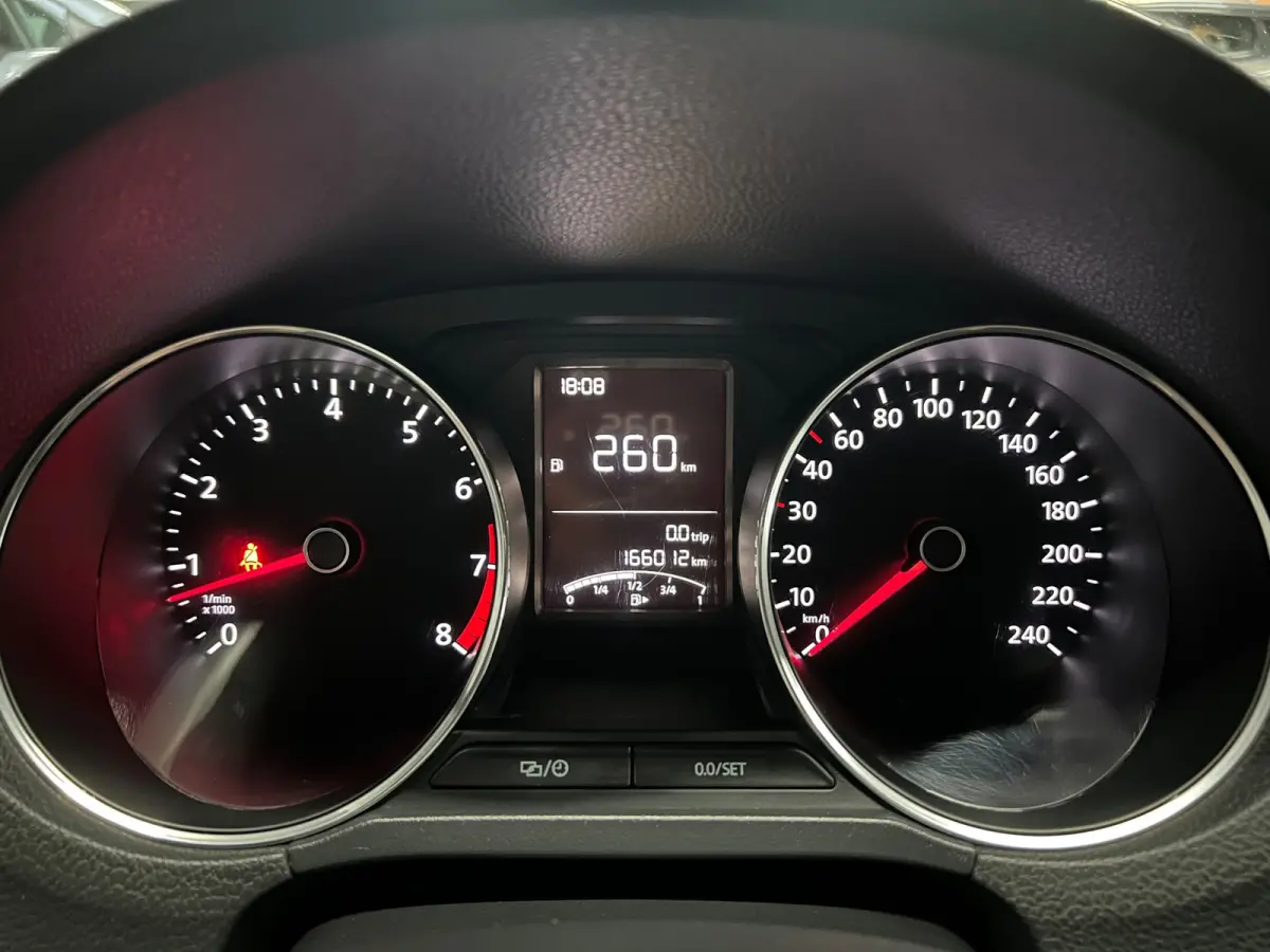 1.2 TSI Comfortline AIRCO / CRUISE / CARPLAY