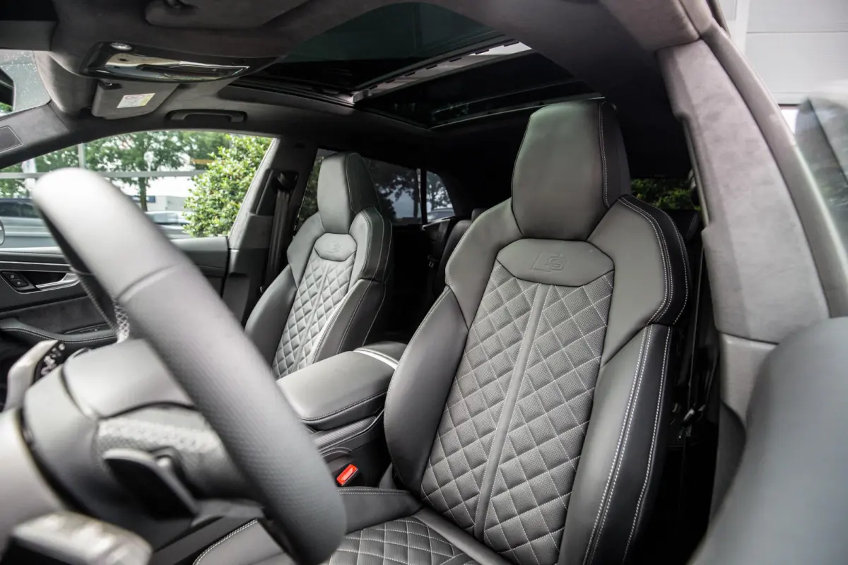 60 TFSI e quattro Competition, B&O Advanced, Full Carbon, 2026