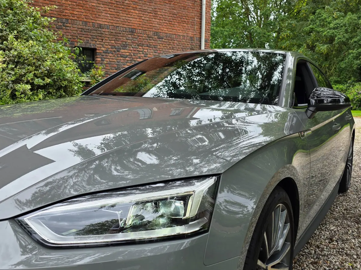 40 TFSI Sport S-line black edition