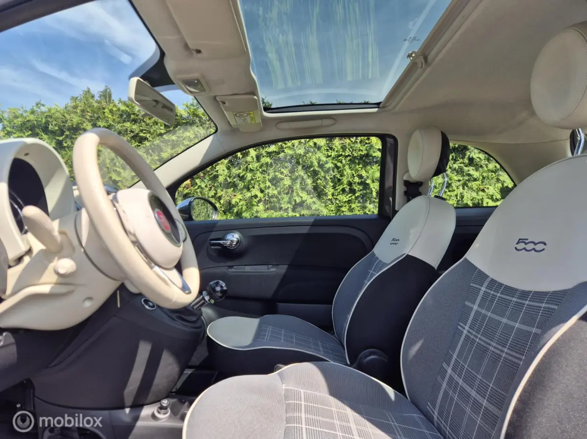 1.2 Lounge Navi Pano Climate-Cruise control virtual cockpit