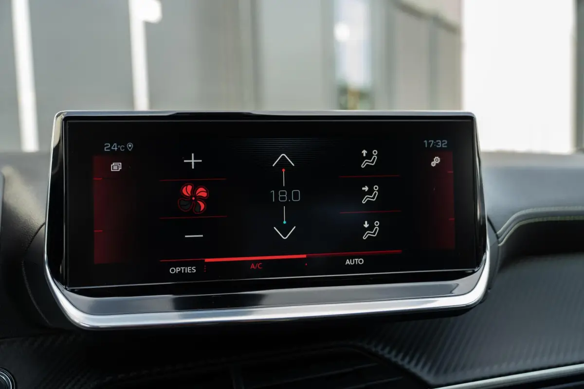 1.2 PureTech GT-Line Carplay|360 Cam|LED|Vol!