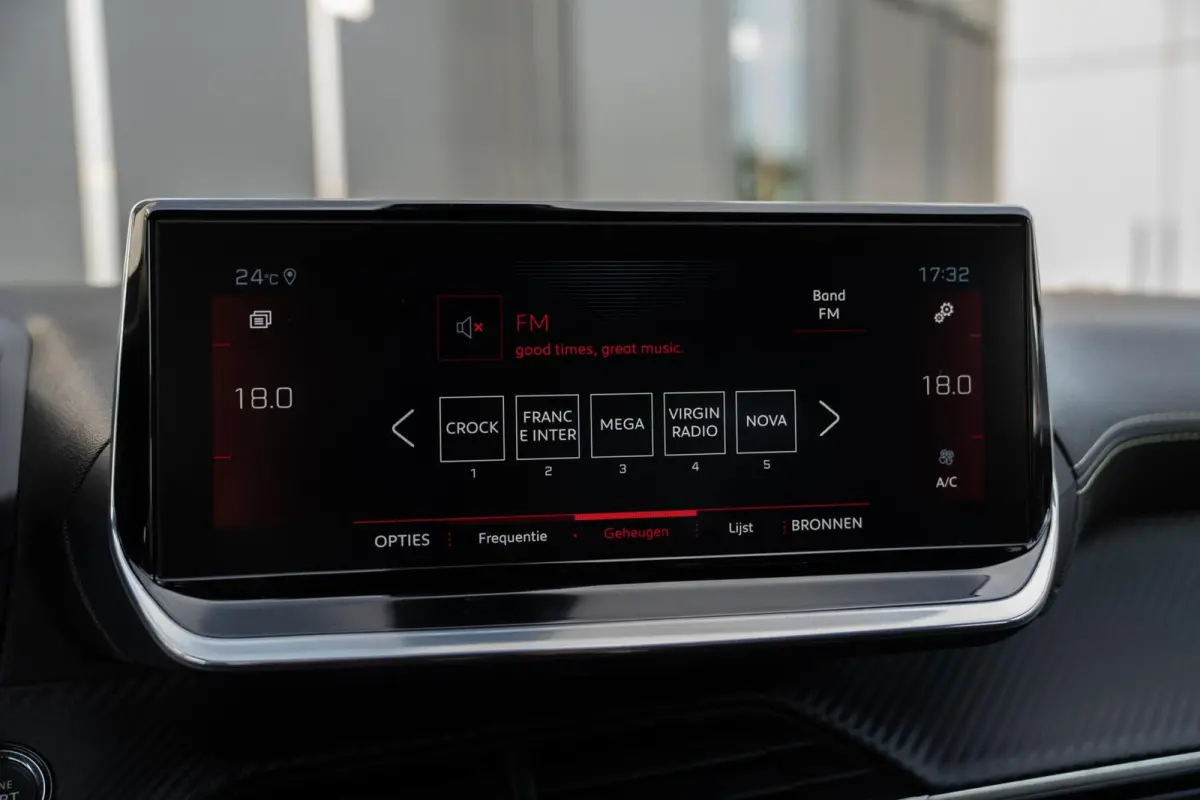 1.2 PureTech GT-Line Carplay|360 Cam|LED|Vol!