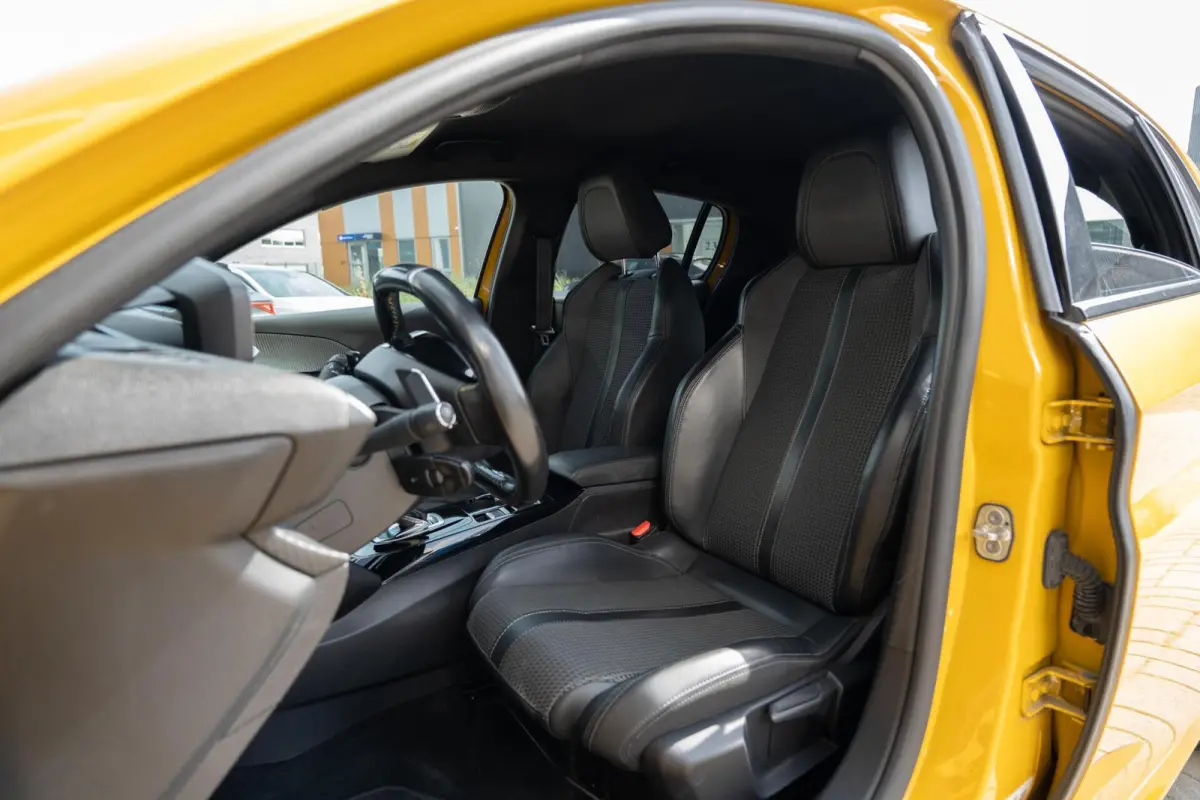 1.2 PureTech GT-Line Carplay|360 Cam|LED|Vol!