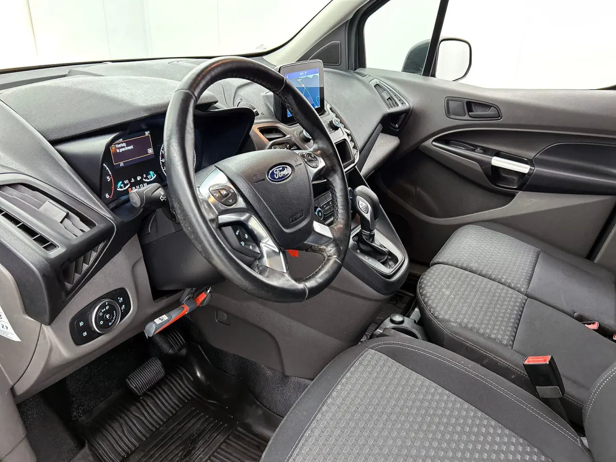 1.5 EcoBlue L2 Trend Automaat Airco Navigatie Cruise control Camera Parkeersensoren