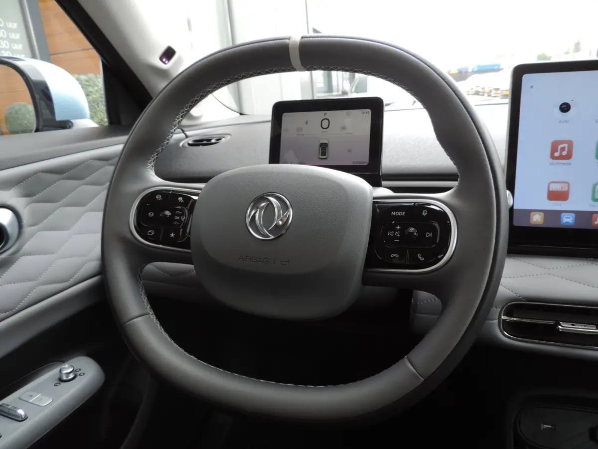Launch Ed. 42 kWh 15.000km | 1e Eig | NLauto | Stoelverw/koeling | Ad.cruise | Leer | LED kopl | CarPlay | Camera|17”