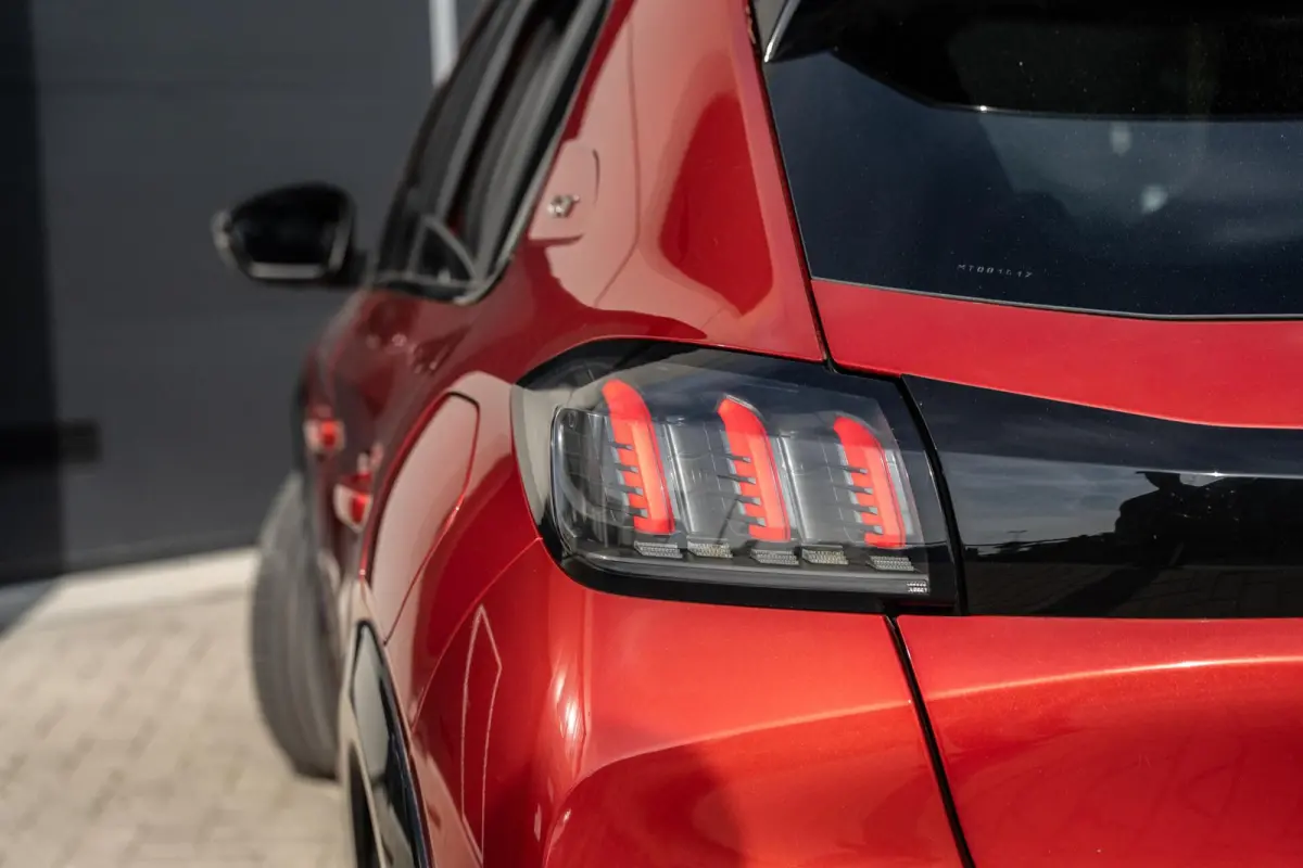 1.2 PureTech GT Carplay|360 Cam|Navi|Vol!