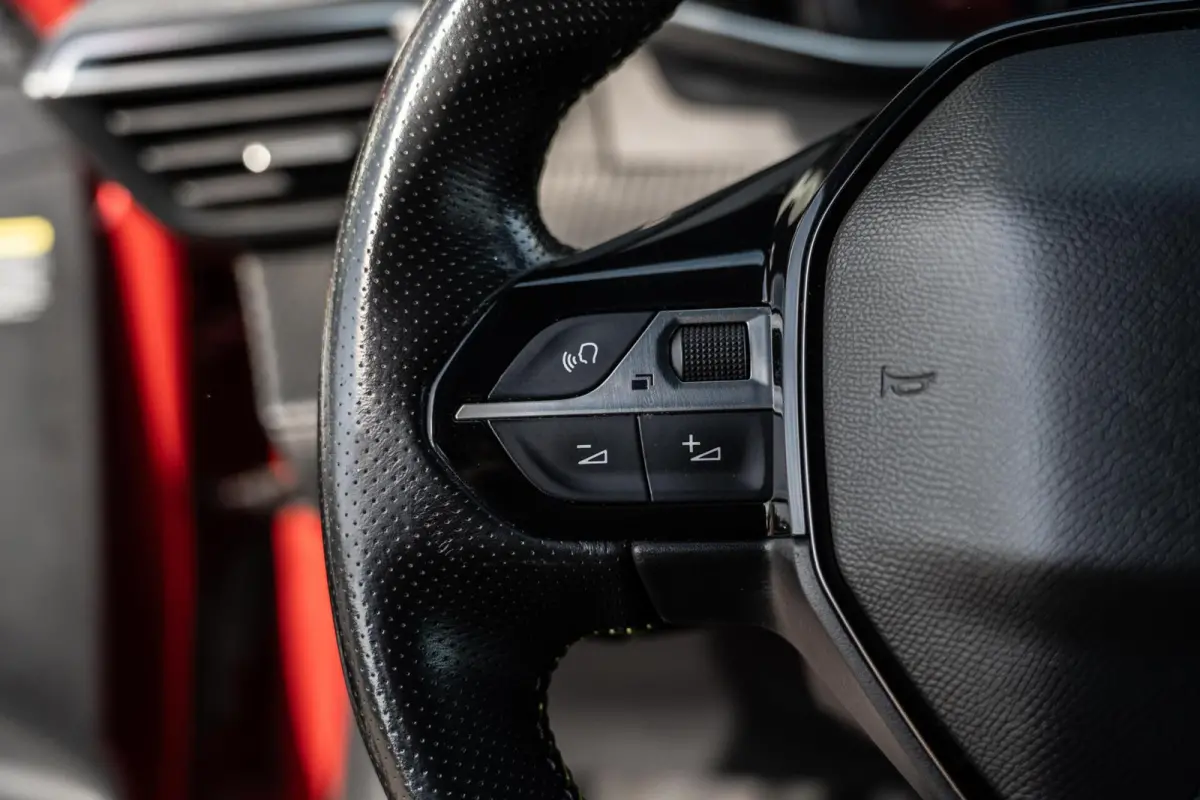 1.2 PureTech GT Carplay|360 Cam|Navi|Vol!