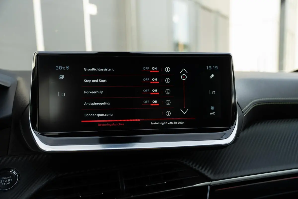 1.2 PureTech GT Carplay|360 Cam|Navi|Vol!