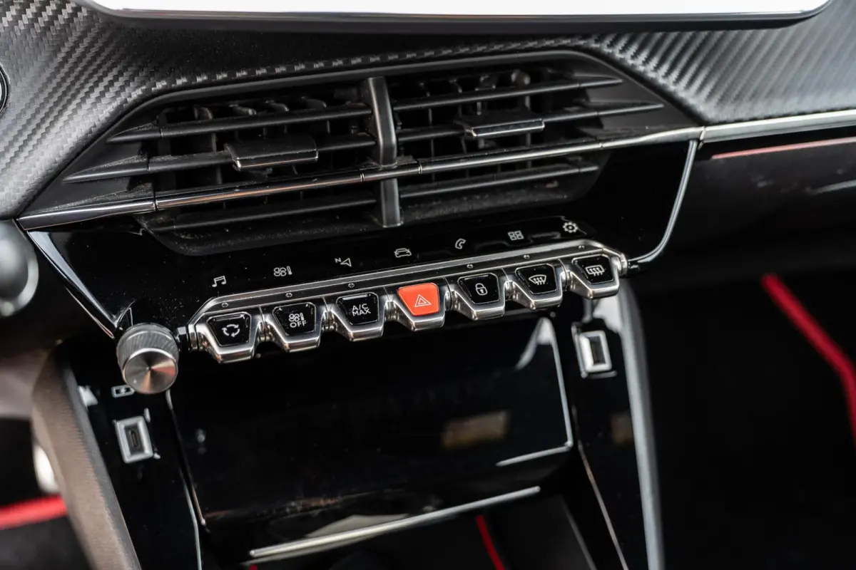 1.2 PureTech GT Carplay|360 Cam|Navi|Vol!