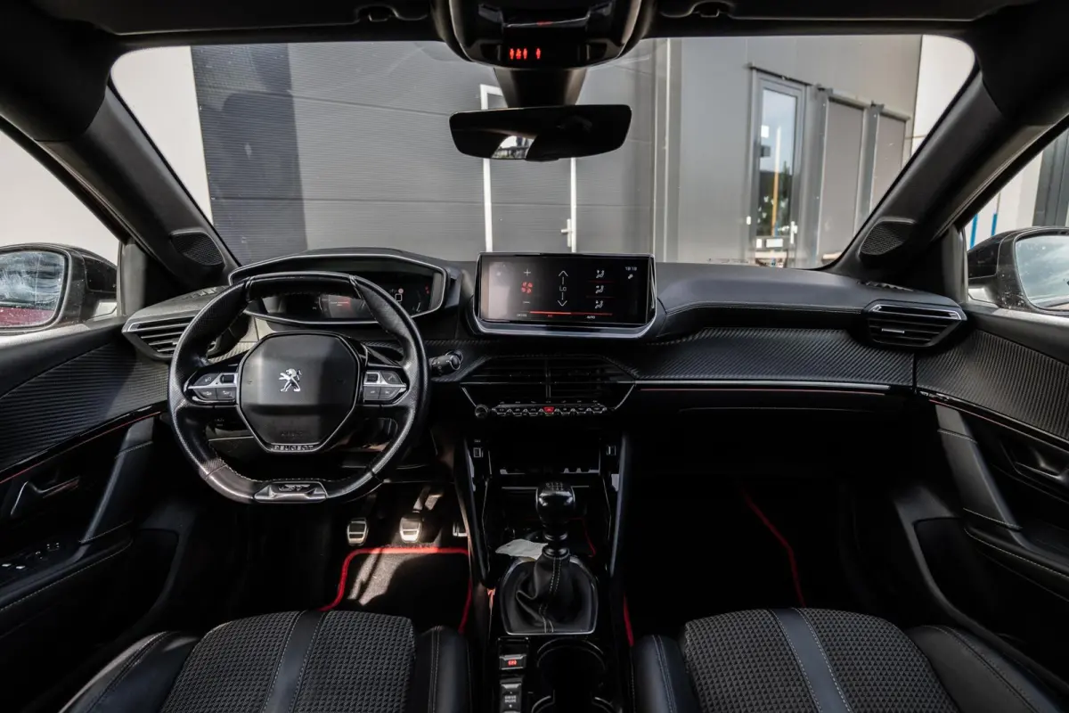 1.2 PureTech GT Carplay|360 Cam|Navi|Vol!