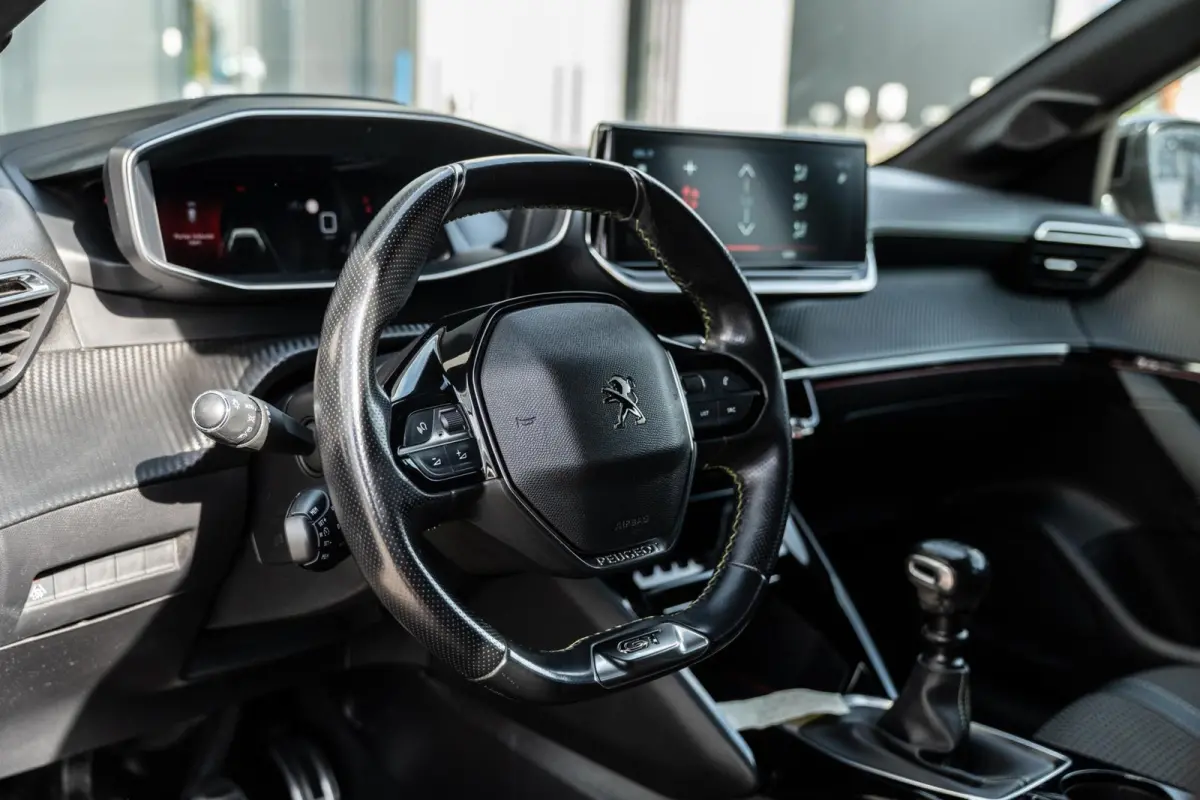 1.2 PureTech GT Carplay|360 Cam|Navi|Vol!
