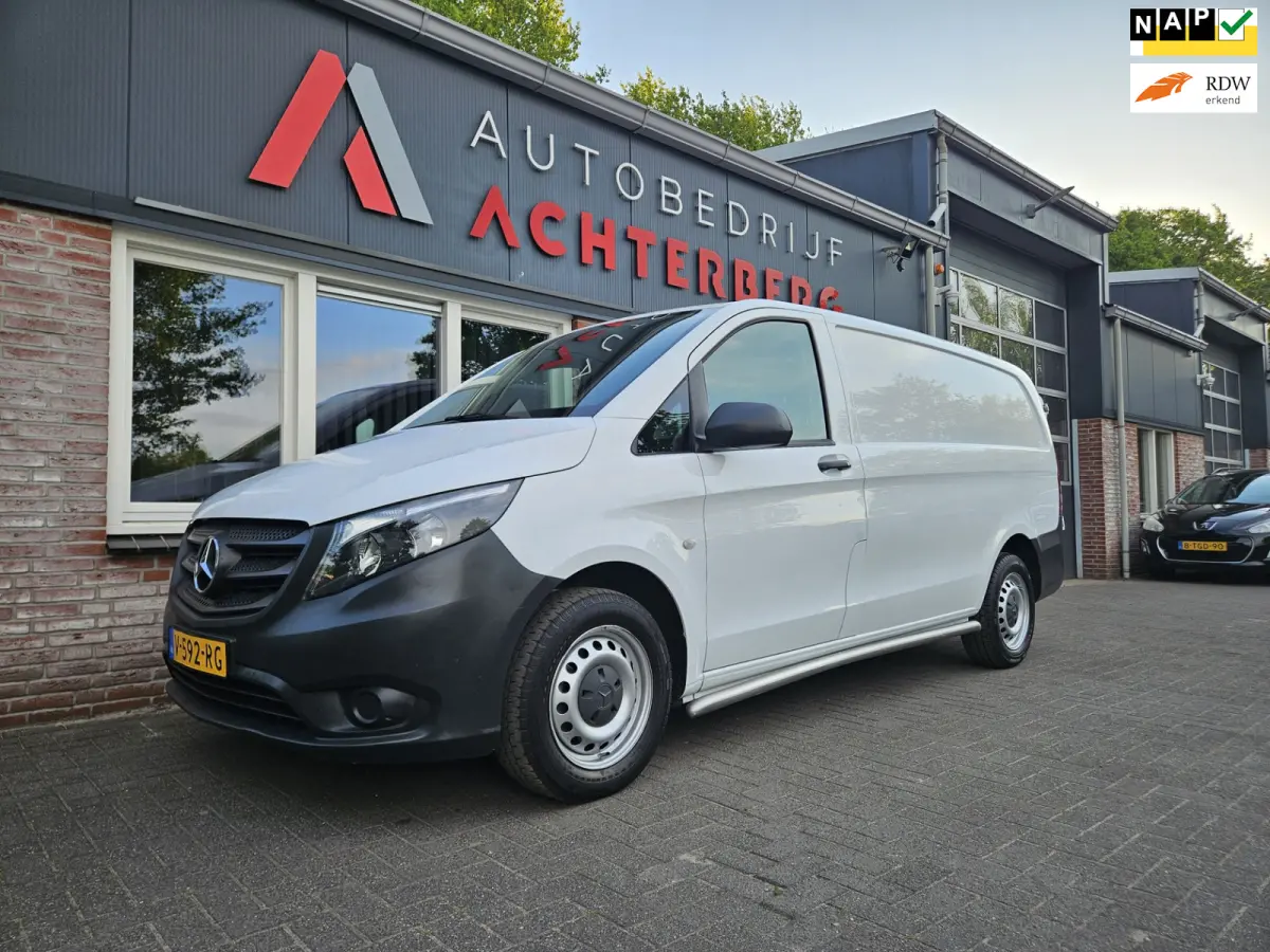 109 CDI Functional Lang Trekhaak! Airco! NAP! Navigatie! Achterdeuren! 3-Zitplaatsen!