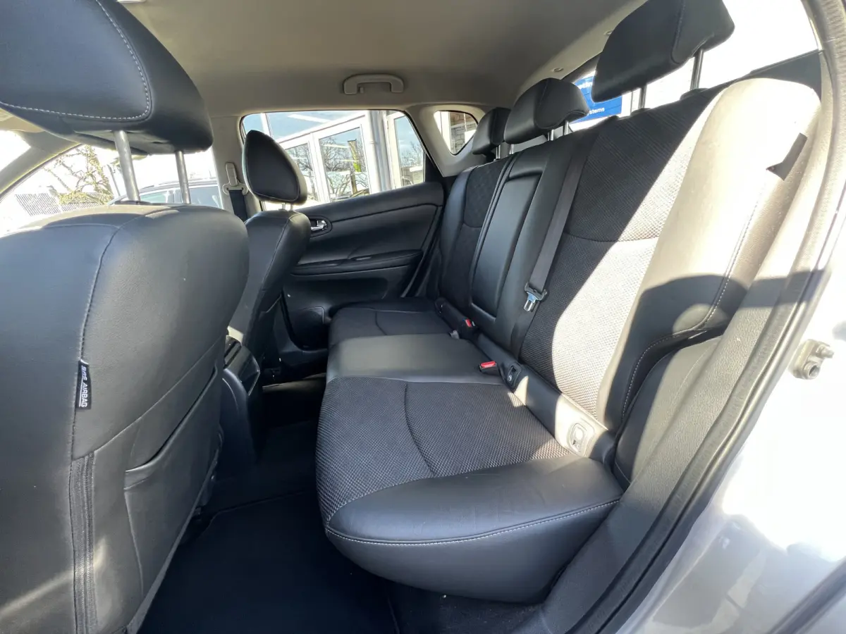 1.2 DIG-T N-Connecta. | NAVI | CAMERA | CRUISE | KEYLESS |