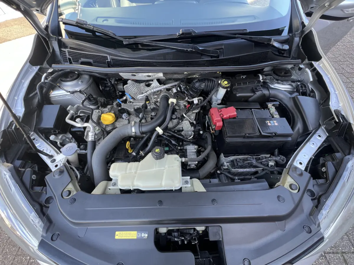 1.2 DIG-T N-Connecta. | NAVI | CAMERA | CRUISE | KEYLESS |