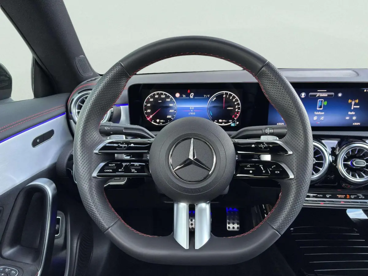 Coupé 250 e Star Edition AMG Line | Panorama dak