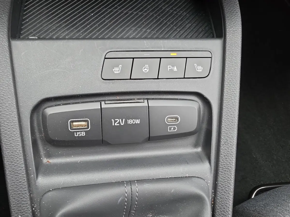 1.0 T-GDi MHEV DynamicLine | Navigatie | Cruise control | Stoel+ Stuur verwarming | Demo