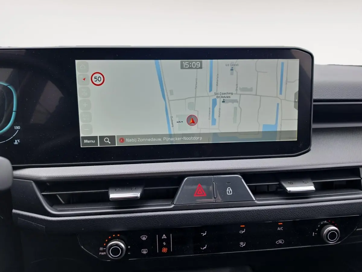 1.0 T-GDi MHEV DynamicLine | Navigatie | Cruise control | Stoel+ Stuur verwarming | Demo