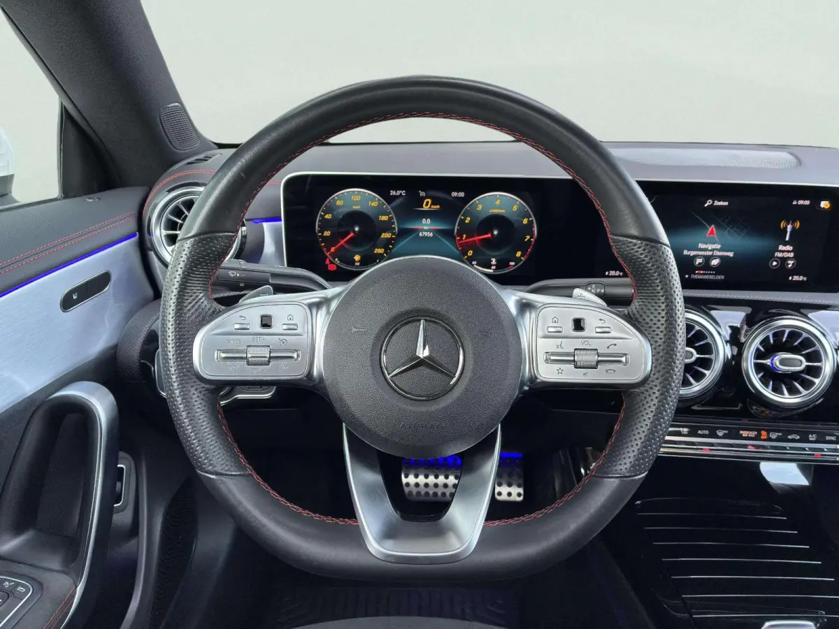 Coupé 180 Business Solution AMG | Panorama dak