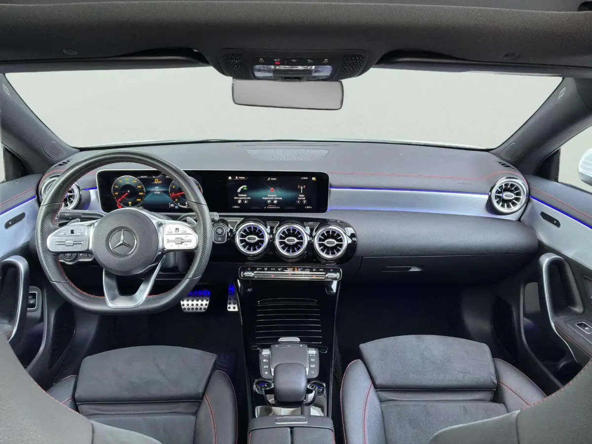 Coupé 180 Business Solution AMG | Panorama dak