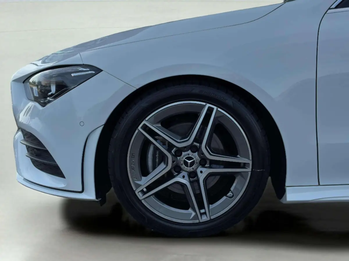 Coupé 180 Business Solution AMG | Panorama dak