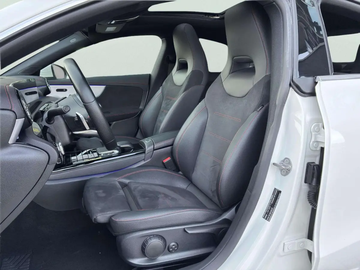 Coupé 180 Business Solution AMG | Panorama dak