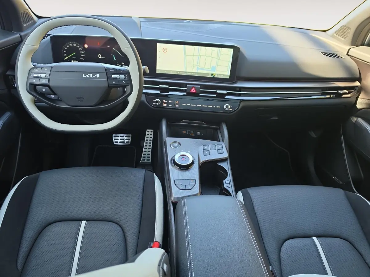 1.6 T-GDi Hybrid GT-PlusLine | Schuif/kanteldak | Lederen bekleding | 360 Graden camera | Head up display | Elektrische achterklep | Elektrische stoel verstelling met geheugen | Stoel verwar