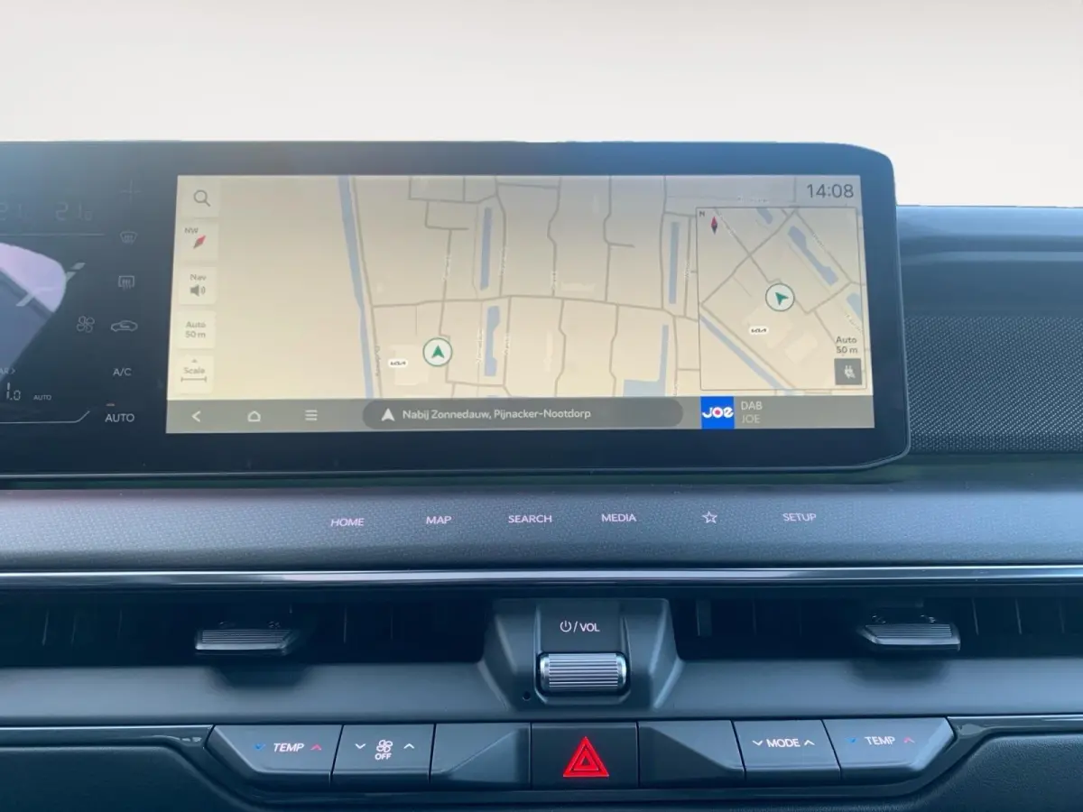 GT-Line AWD 99.8 kWh | Demo | Stoelverwarming + ventilatie v + a| Navigatie | Schuifdak | Head up display