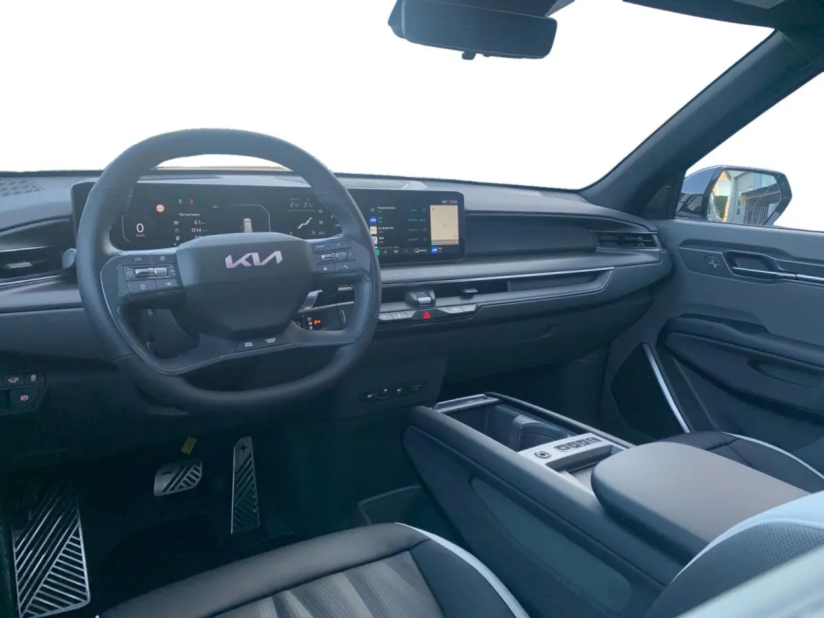 GT-Line AWD 99.8 kWh | Demo | Stoelverwarming + ventilatie v + a| Navigatie | Schuifdak | Head up display